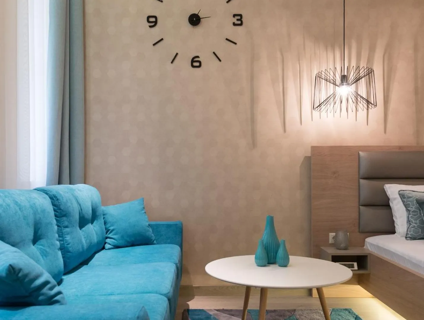 Colton Budapest Paulay Apartments Ungheria