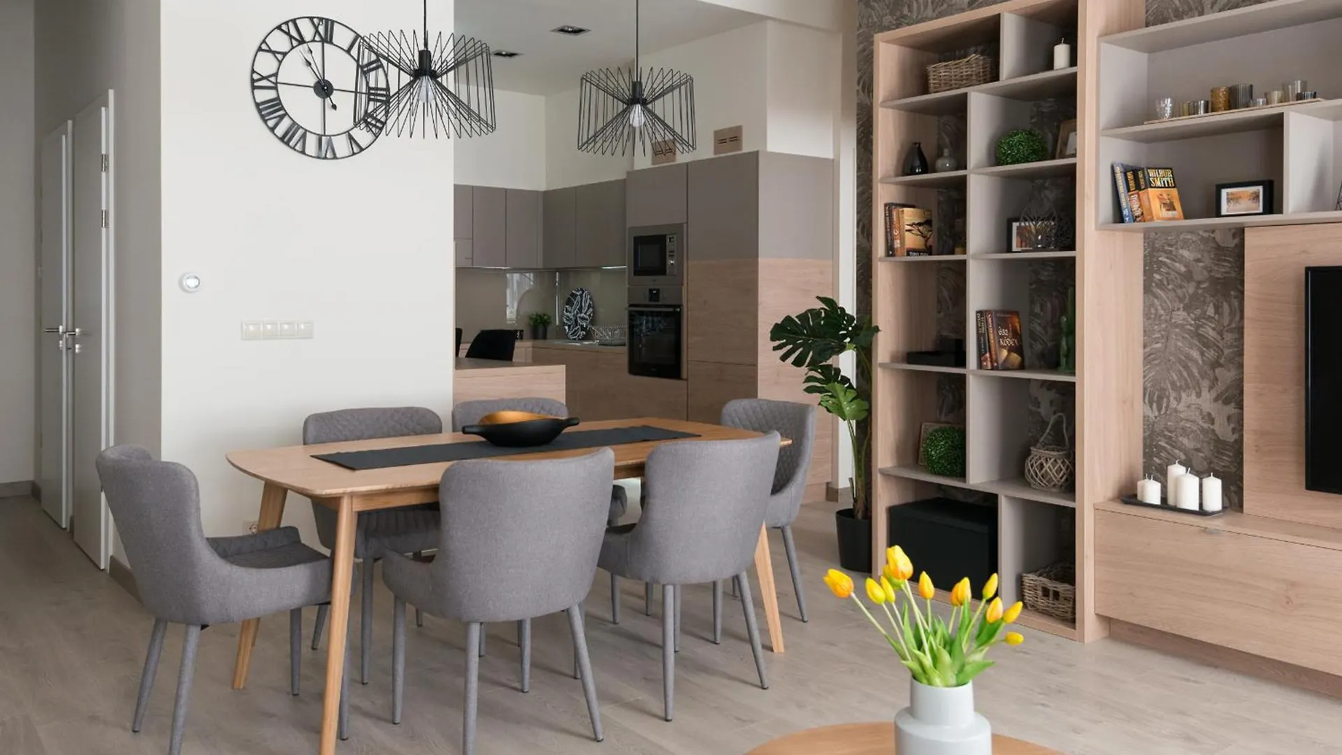 Colton Budapest Paulay Apartments Ungheria