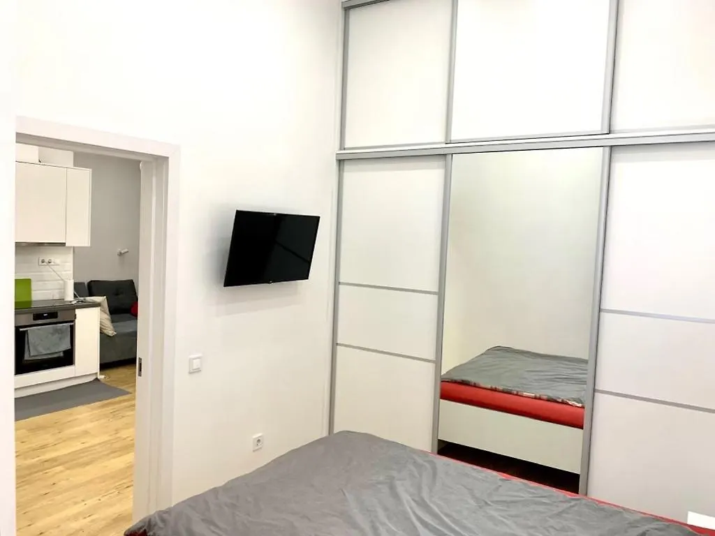 Colton Budapest Paulay Apartments