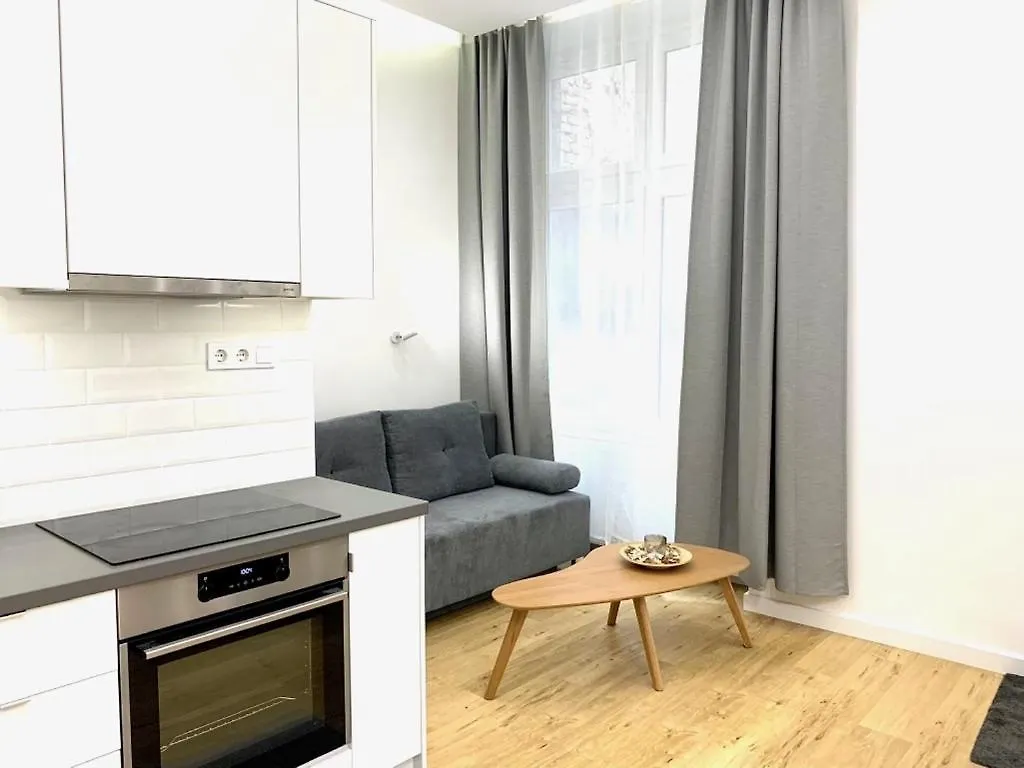 Colton Budapest Paulay Apartments Hungary
