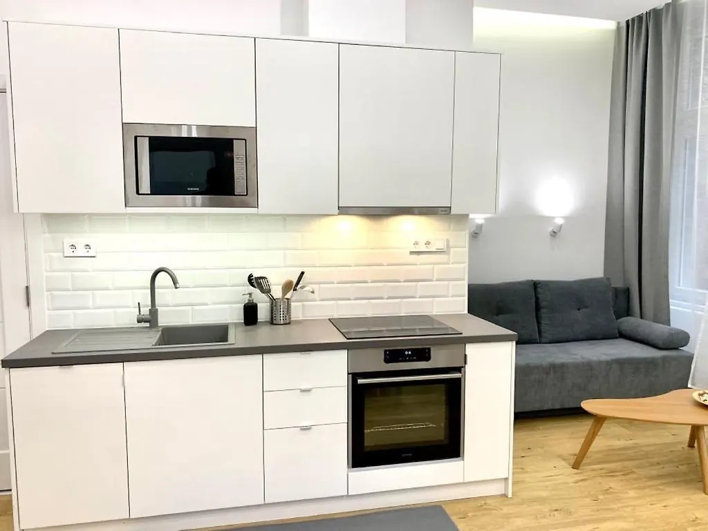 Colton Budapest Paulay Apartments