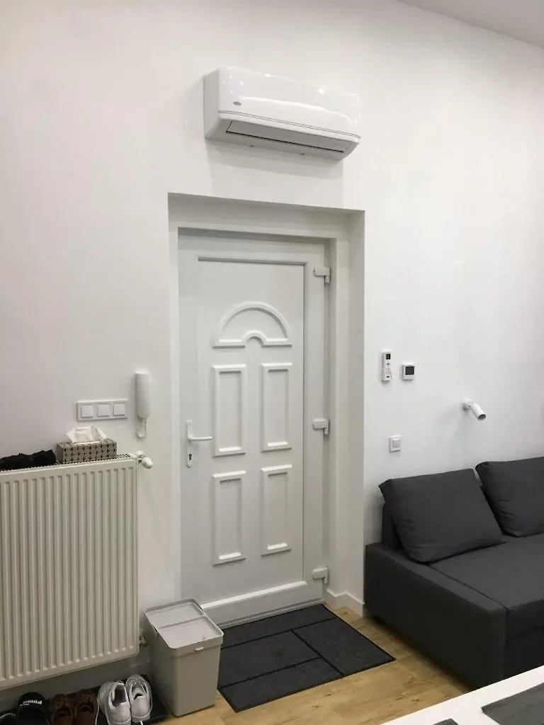 Colton Budapest Paulay Apartments 0*,  Hungary