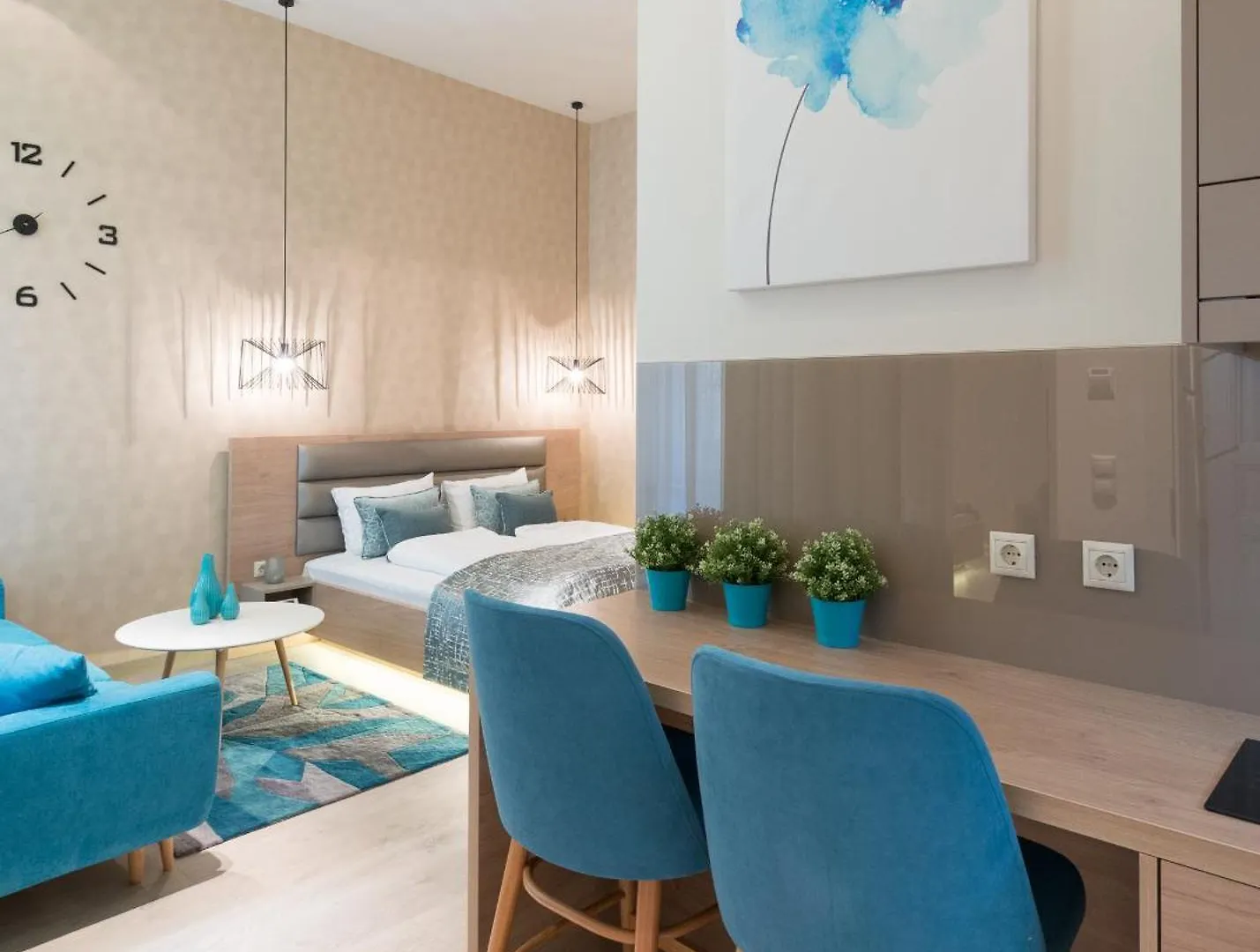 Colton Budapest Paulay Apartments 0*,