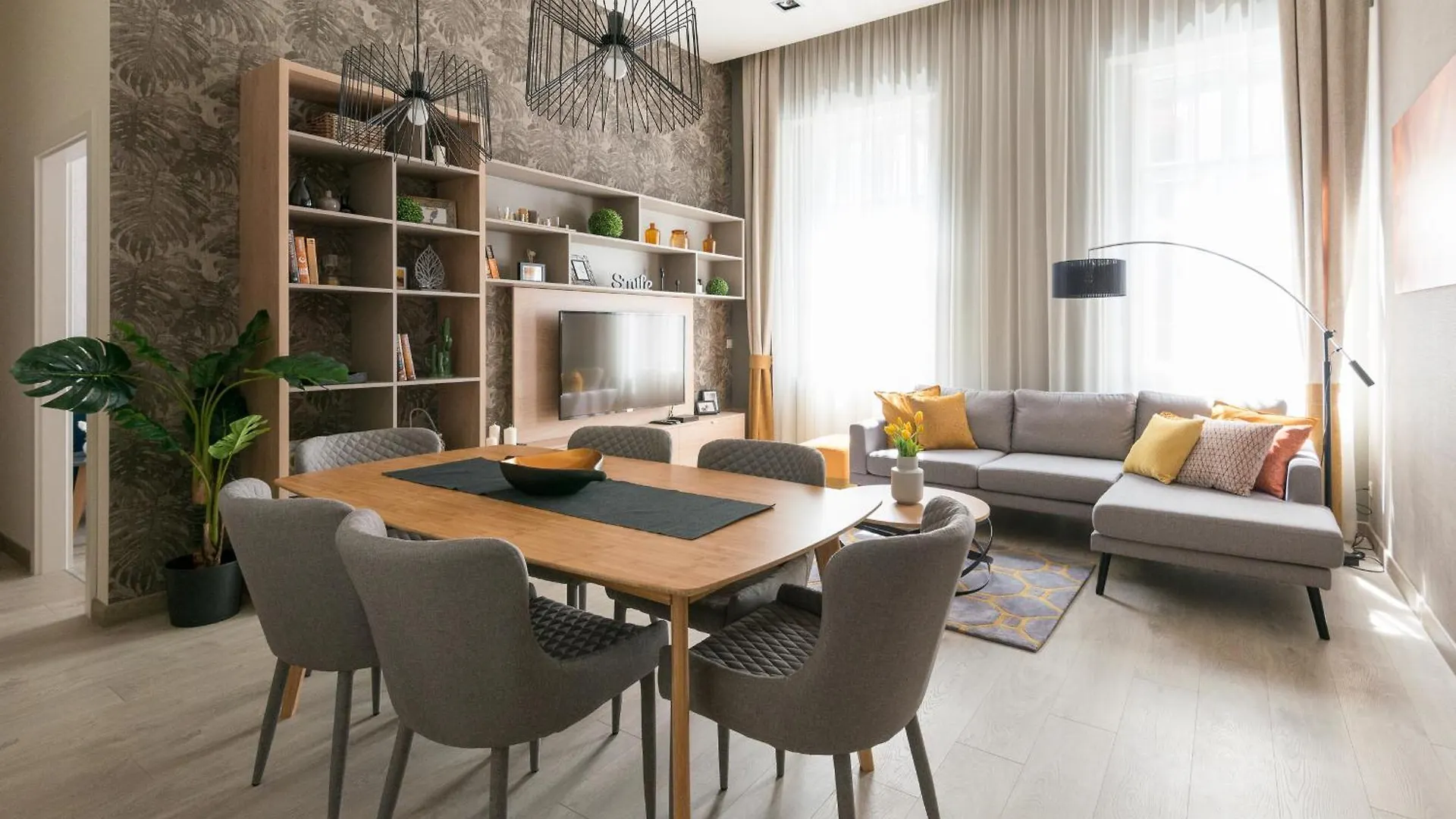 Colton Budapest Paulay Apartments